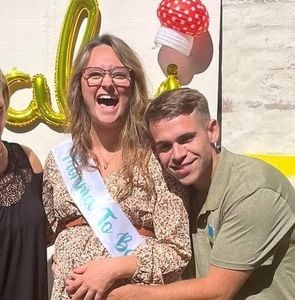 Meet your Posher, Carlee